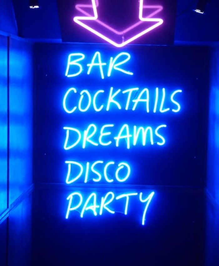 Transformez un Container en Bar Éphémère à Béziers : Guide d&rsquo;Aménagement